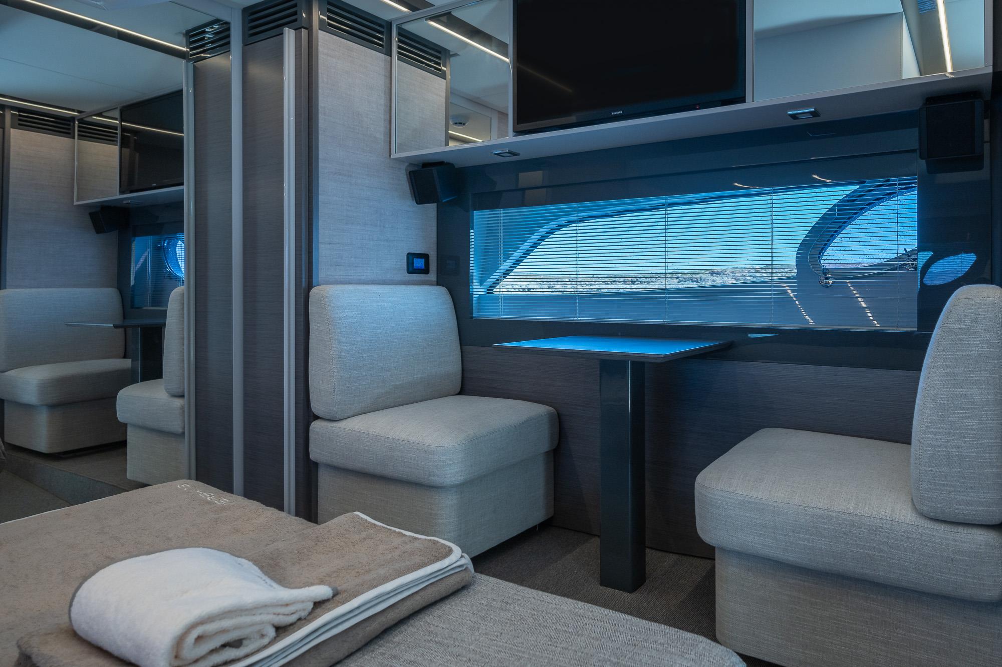 2023 PERSHING 5X IPS 